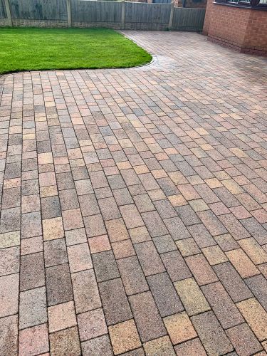 Parking-Space-Cleaning-Driveways-Lincoln-3